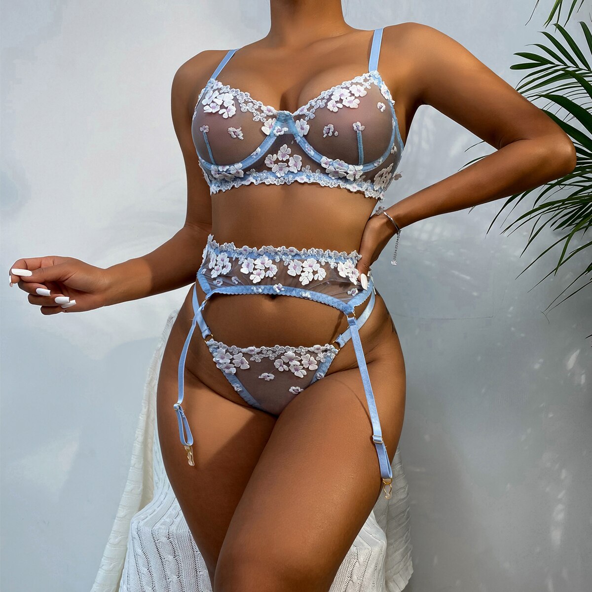 Ellolace Applique Women's Underwear Lingerie Set Sexy Underwear Set Bra with Bones 3 Piece Set Transparent Exotic Lingerie Sexy
