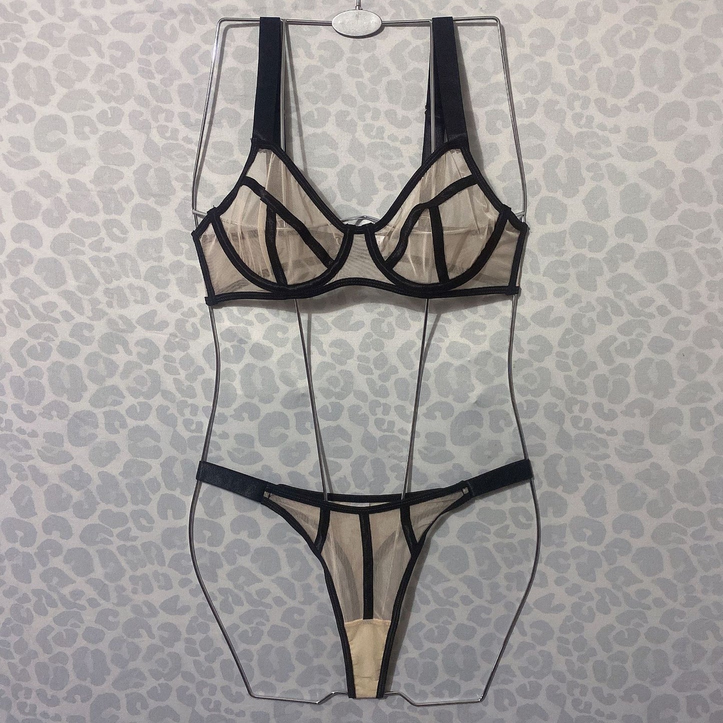 Ellolace Sensual Lingerie Sheer Lace Nude Underwear Uncensored Set Women 2 Piece Patchwork Intimate Seamless Nude Exotic Sets