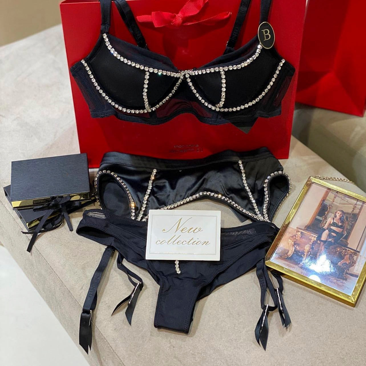 Ellolace Rhinestone Lingerie Luxury Intimate Underwear 3-Piece Seamless Bra Kit Push Up Glitter Bilizna Set Sexy Delicate Outfit