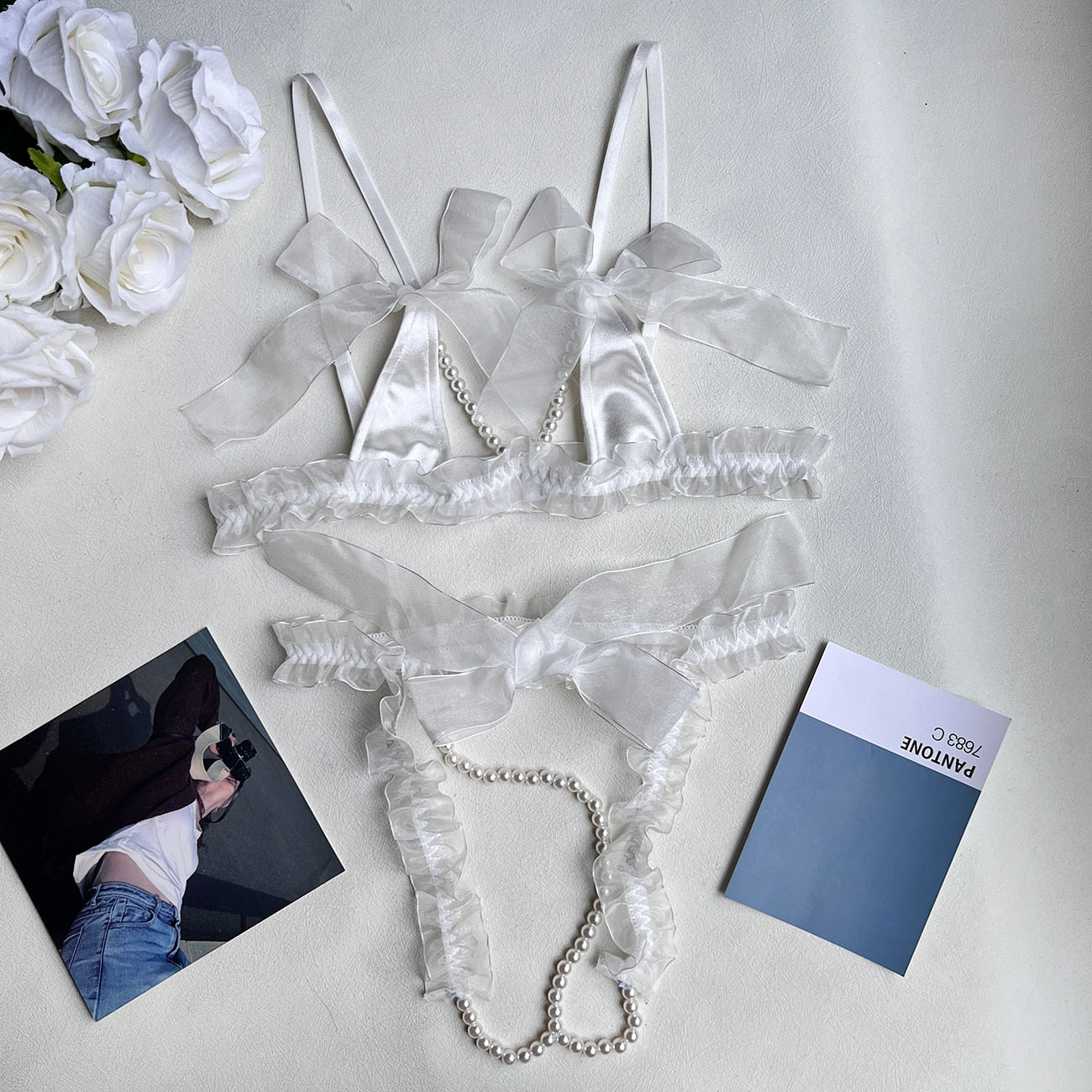 Ellolace Fancy Erotic Lingerie Luxury Open Bra Thongs Beading Bowknot Micro Underwear Ruffle Sexy Outfits Crotchless Intimate