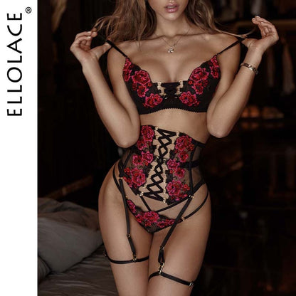 Sexy Embroidery Bandage Sets Garters Briefs 3-Piece Whuta Erotic