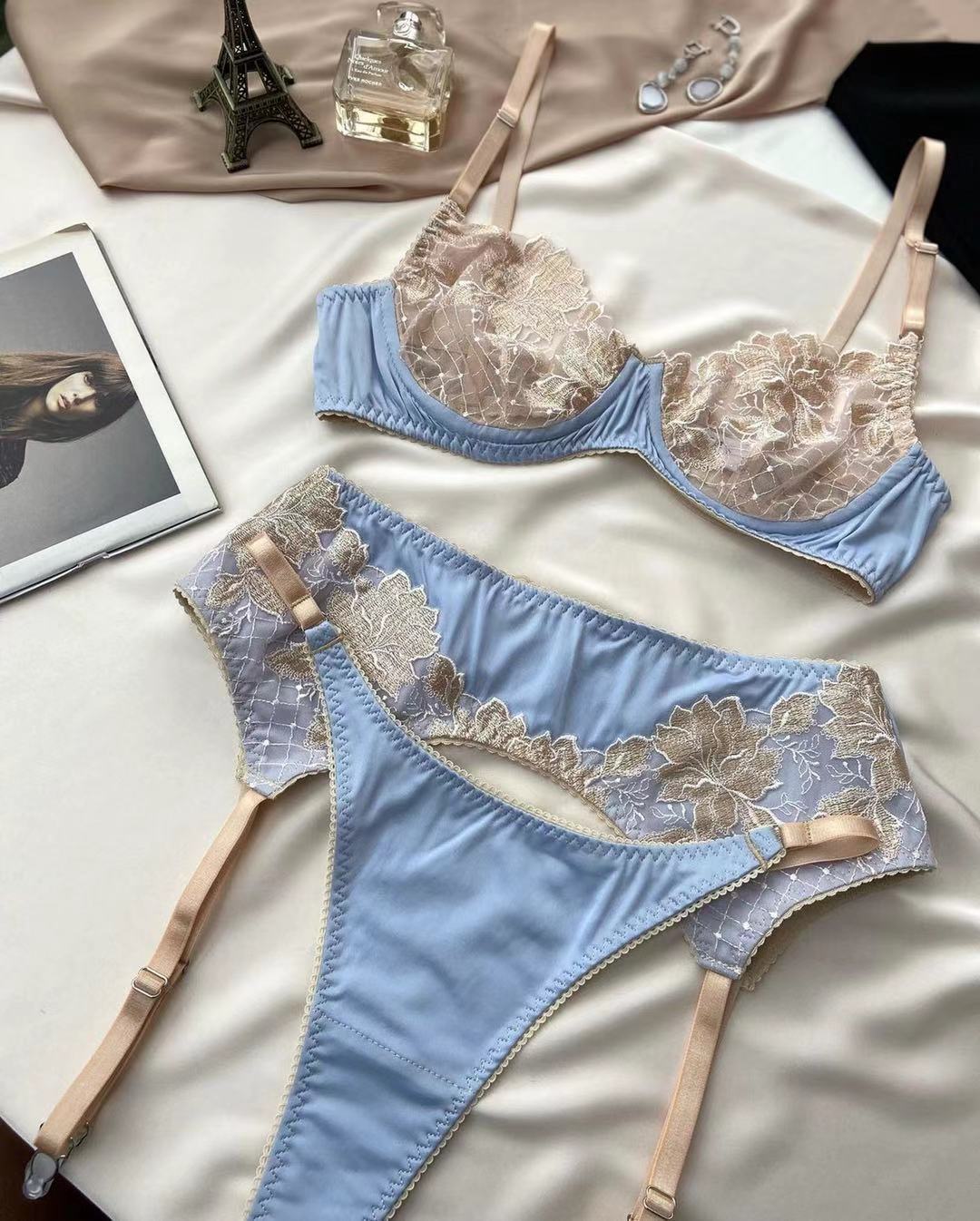 Ellolace Sexy Lingerie Lace Embroidery Erotic Underwear Set Underwire Push Up Bra Brief Sets with Garters Fancy Sensual Outfit