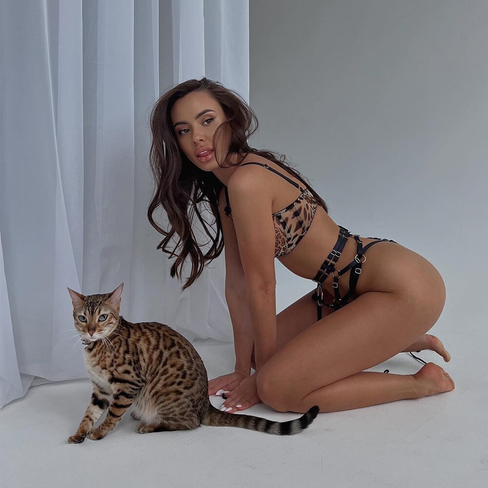 Erotic Leopard Set