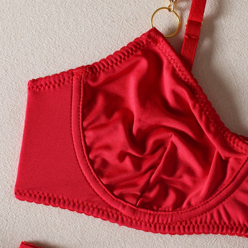 Ellolace Lingerie Seamless Female Underwear With Chain Strap Red Hot Sexy Intimate Luxury Garter Suit Solid Fine Linen Sets