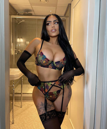Floral Lace Bra Set with Garters