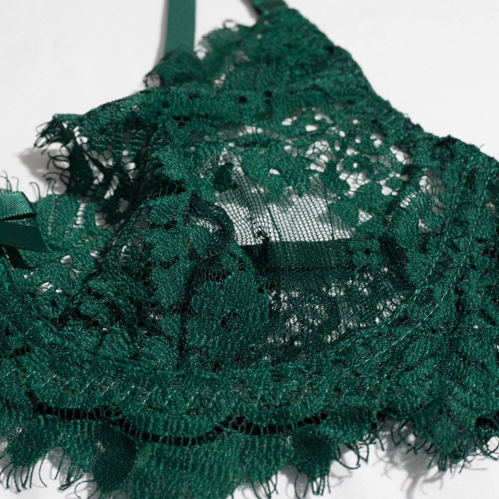 Lencería de encaje Sexy para mujer, conjunto de ropa interior transparente de color verde cazador, sujetador sin costuras y ligas íntimas, 3 piezas