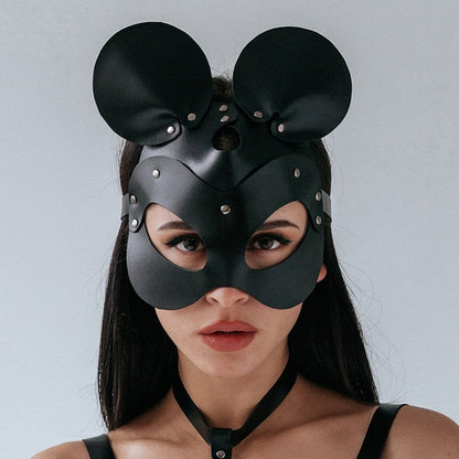 Rosalie's Mouse Mask